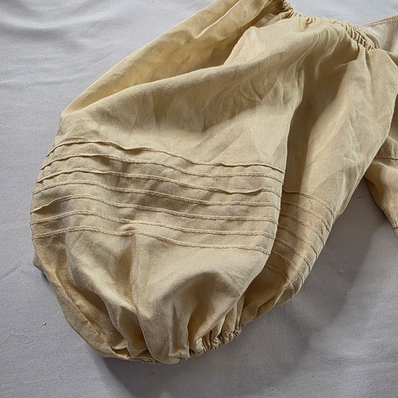 Beulah Ivory Prairie Dress Puff Sleeve Smocked Midi Size Medium Cottagecore NWT - Picture 7 of 11